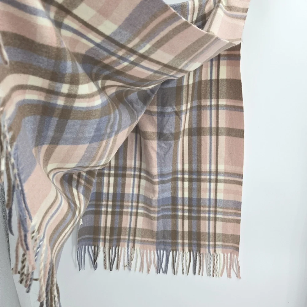 Pretty‎ Pink Plaid Scarf - Picture 4 of 10